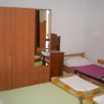 Apartman In 15344 *