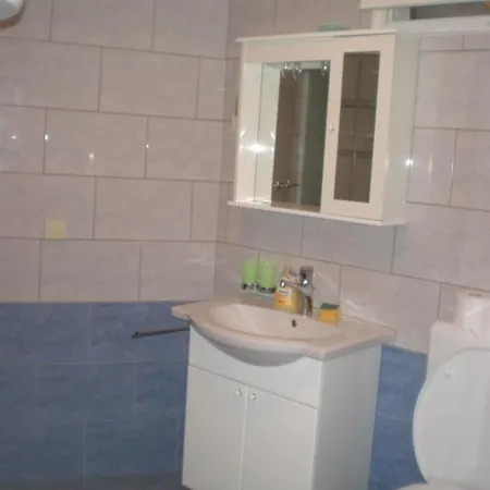 Apartment Apartment In Novi Vinodolski 15344