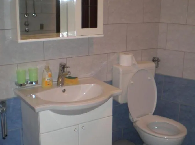 In 15344 Apartment *